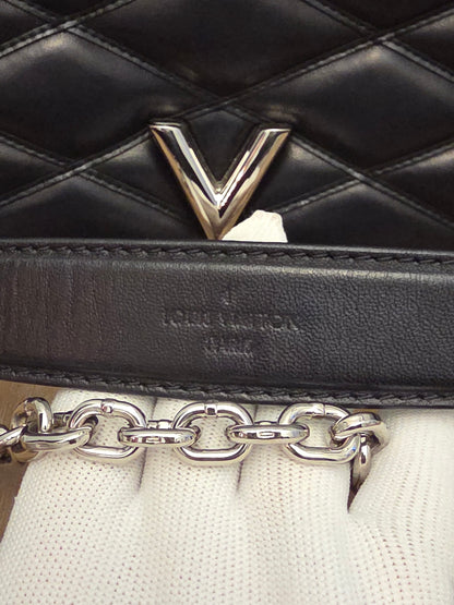 Louis Vuitton Coussin PM – Because Quiet Luxury Was Never Quiet 🖤