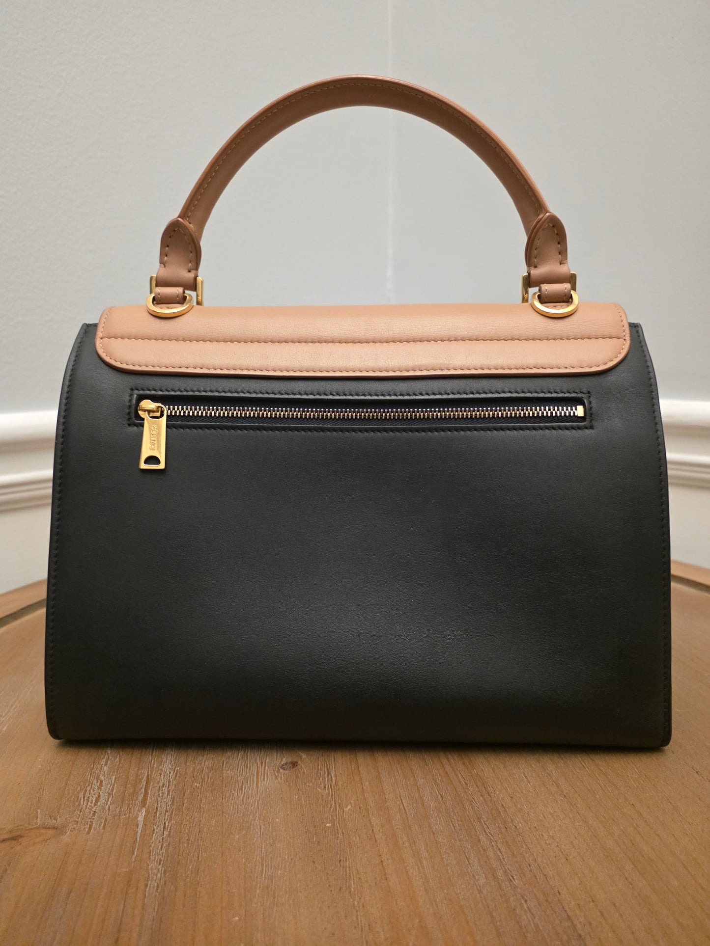 Céline Medium Trapeze Bag – Blush & Black Smooth Calfskin | Phoebe Philo Era