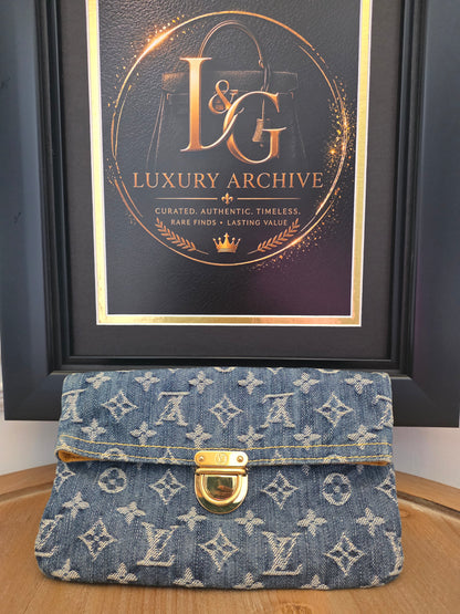 Louis Vuitton Denim Monogram Pochette Clutch | Y2K It-Girl Favorite