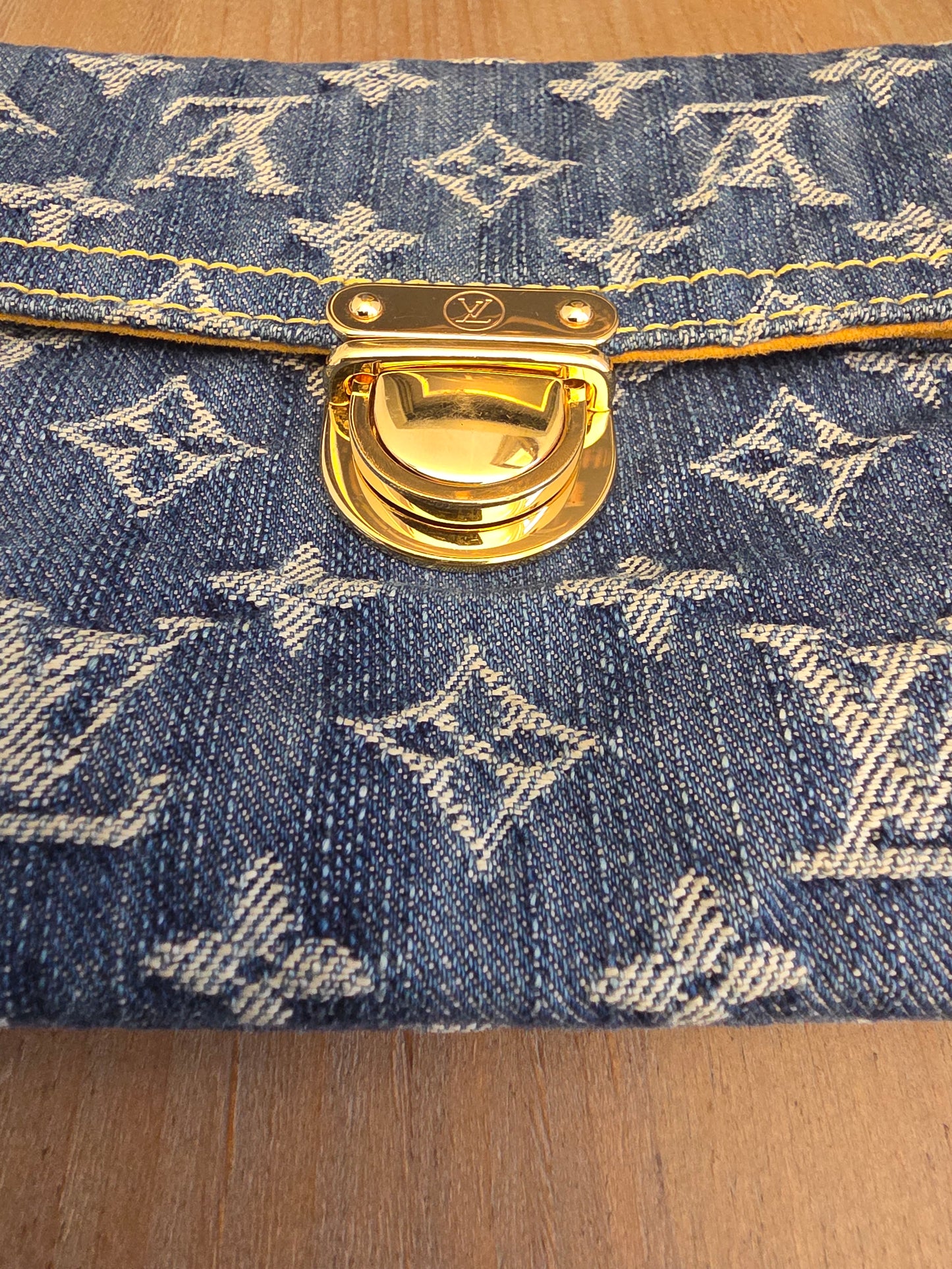 Louis Vuitton Denim Monogram Pochette Clutch | Y2K It-Girl Favorite