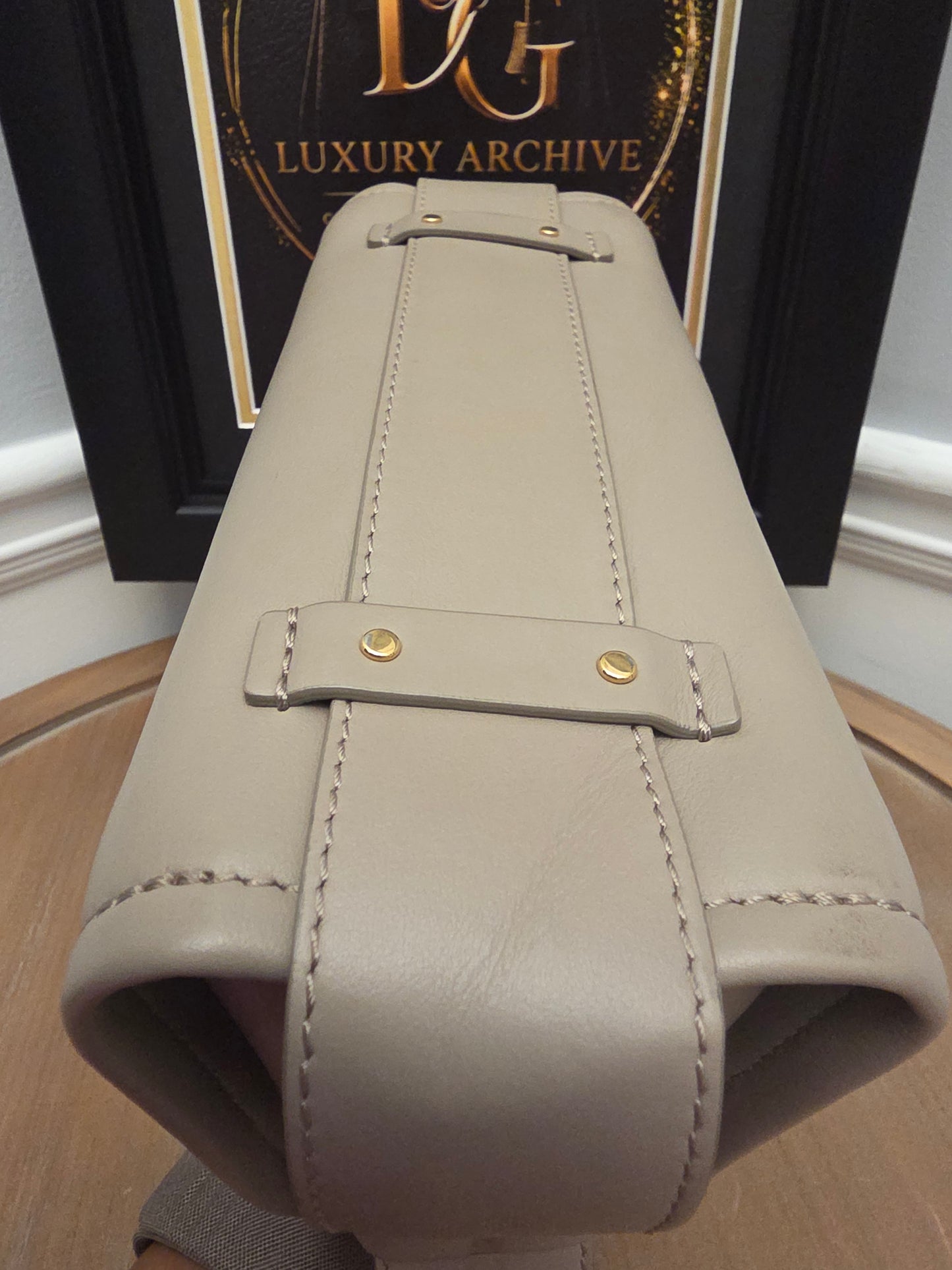 Chloé Small Tess Day Bag in Motty Grey Leather