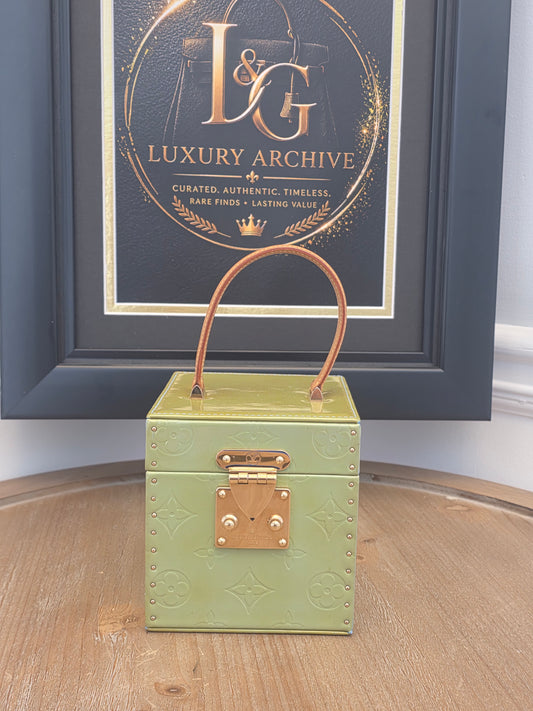 Louis Vuitton Vernis Boîte Flacon Vanity Case in Lime Green & Baby Blue