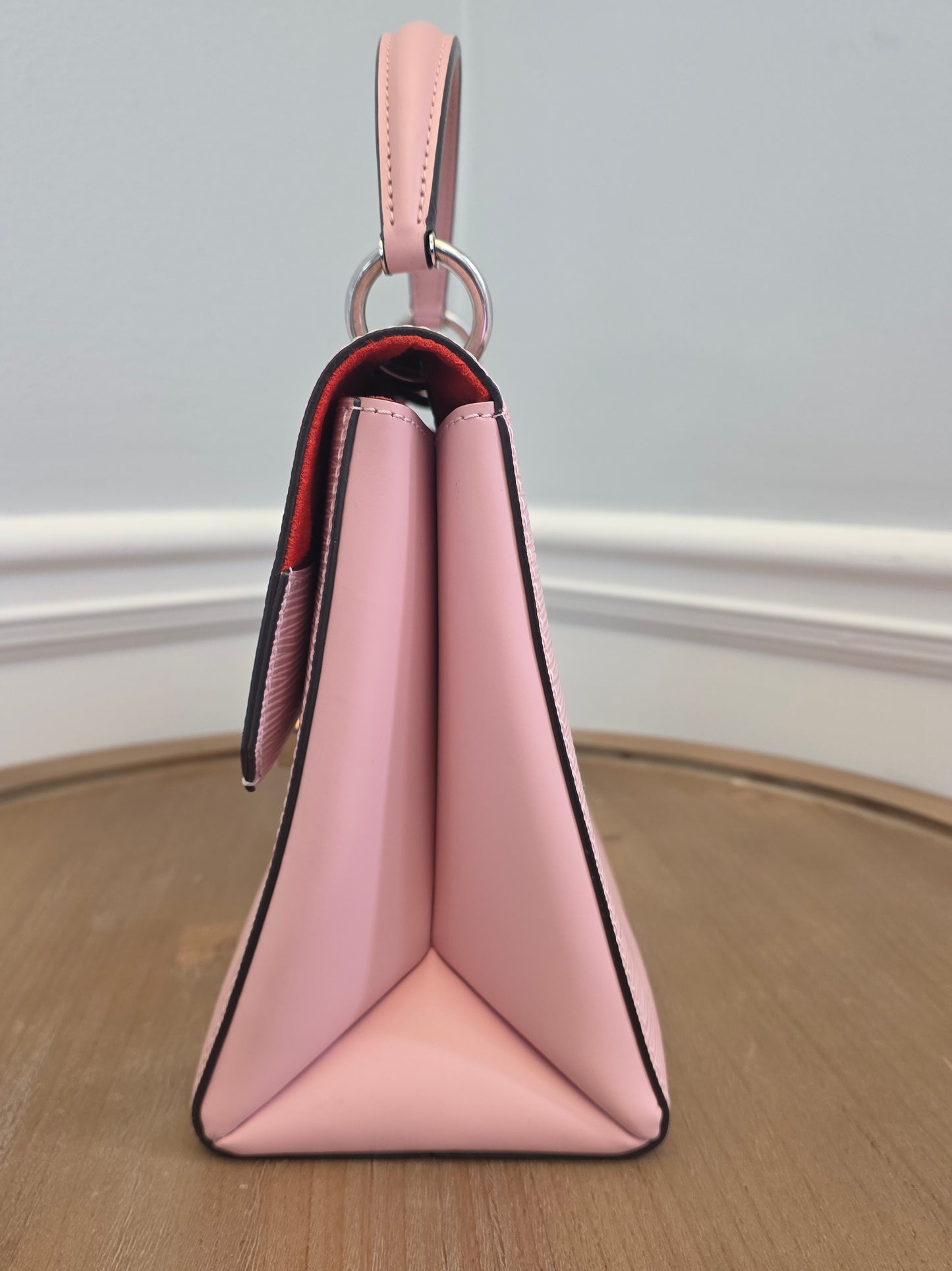 Louis Vuitton Pink Epi Leather Twist MM Tote Bag