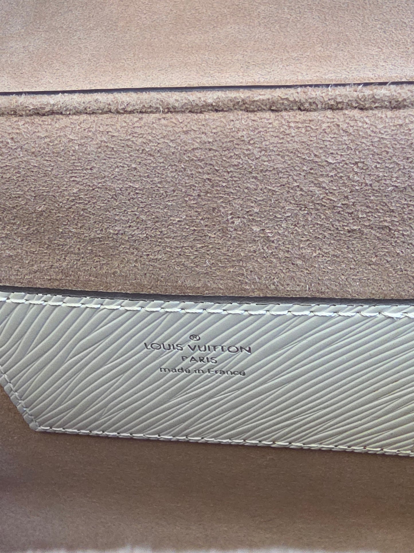 Louis Vuitton Limited Edition Twist MM Flower Embellished Epi Leather Shoulder Bag – White/Multicolor