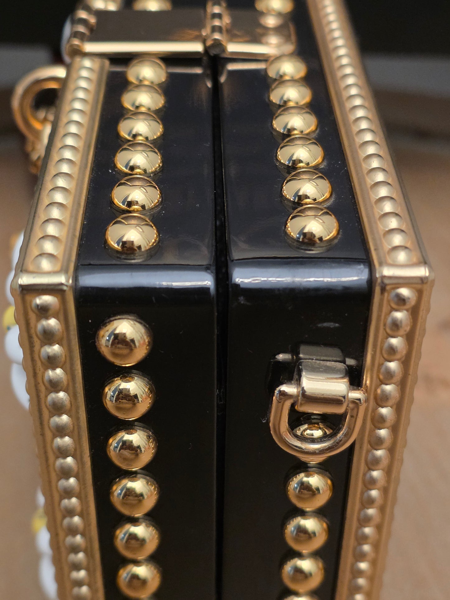 Dolce & Gabbana Floral Daisy Embellished Acrylic Box Clutch Minaudière Black & Gold