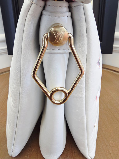 Louis Vuitton Coussin PM LV Garden White Multicolor Lambskin Shoulder Bag