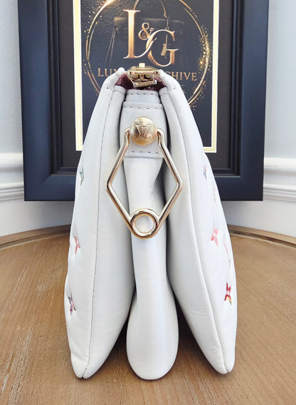 Louis Vuitton Coussin PM LV Garden White Multicolor Lambskin Shoulder Bag