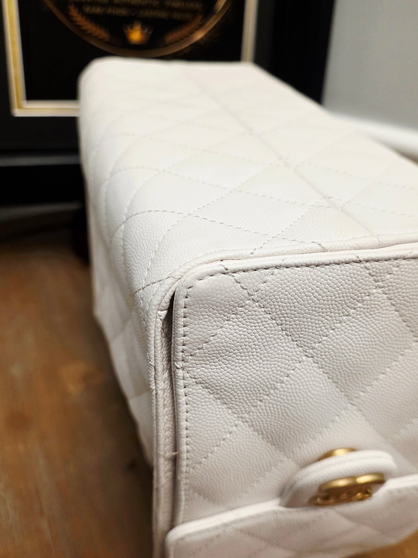 Chanel 25 White Quilted Caviar Leather Small/Medium Bucket Tote Bag Gold Hardware Full Set