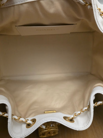 Chanel 25 White Quilted Caviar Leather Small/Medium Bucket Tote Bag Gold Hardware Full Set
