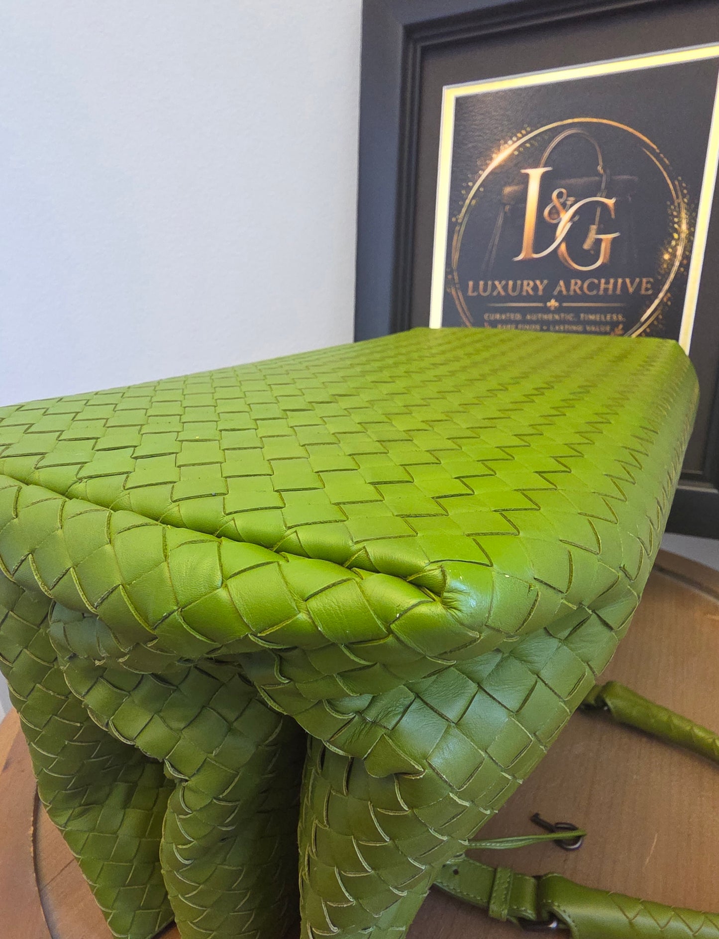 Authentic Bottega Veneta Large Roma Intrecciato Leather Tote Bag | Parakeet Green | Made in Italy