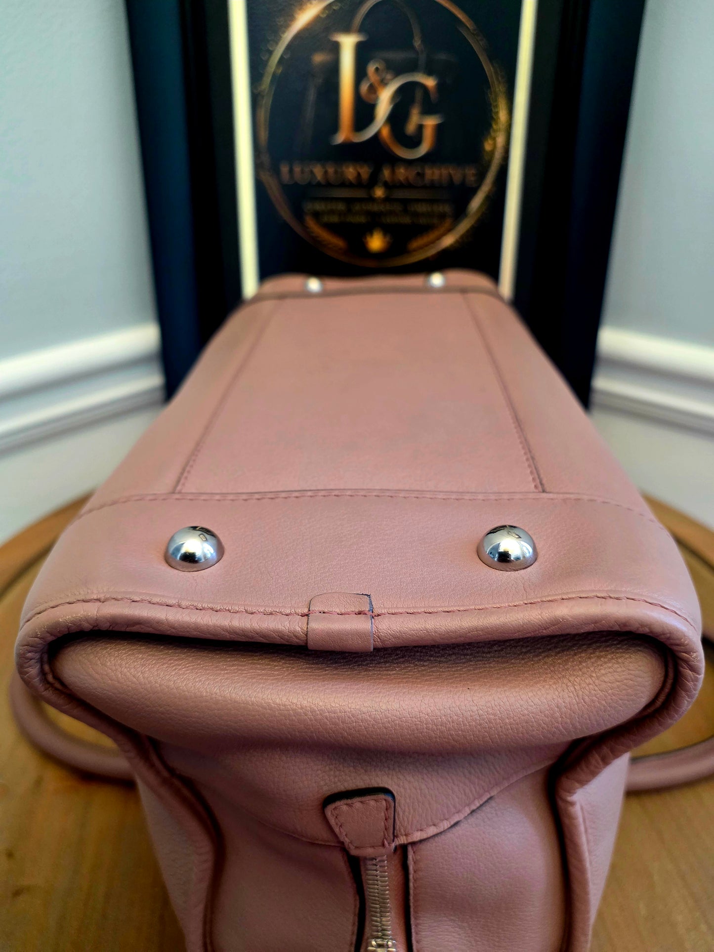 Loewe Amazona 28 Pink Leather Satchel Bag | Pre-Owned Designer Handbag | IG Luxury Archive
