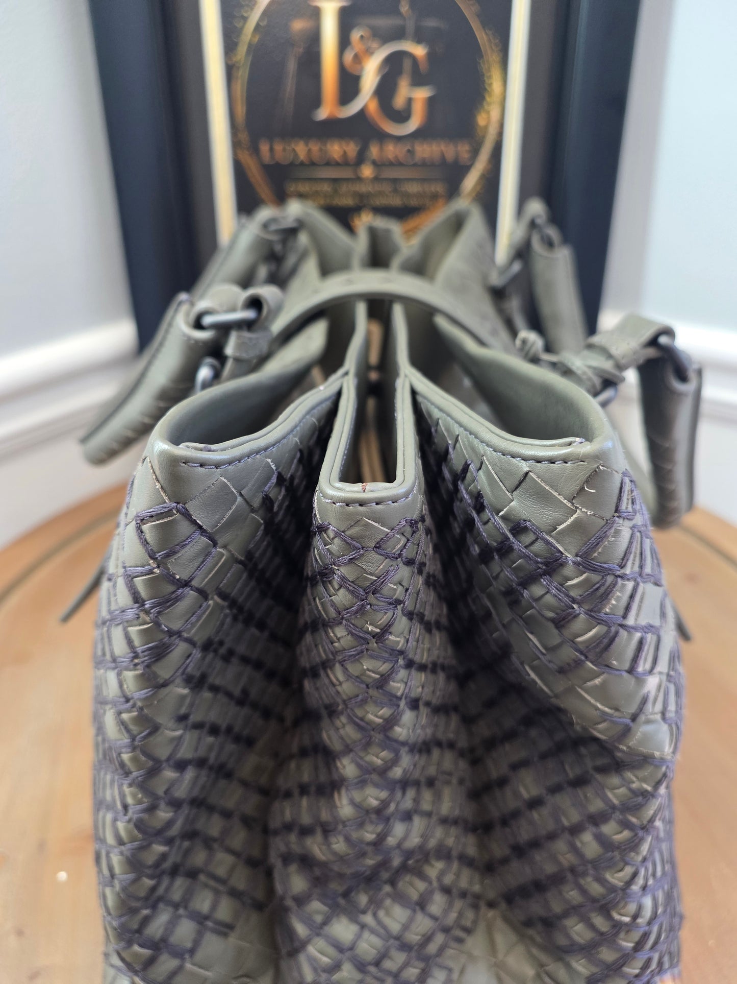 Authentic Bottega Veneta Large Roma Intrecciato Ricamo Tote | Olive Green & Plum Embroidery | Rare Limited Design | Made in Italy
