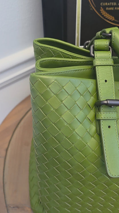 Authentic Bottega Veneta Large Roma Intrecciato Leather Tote Bag | Parakeet Green | Made in Italy
